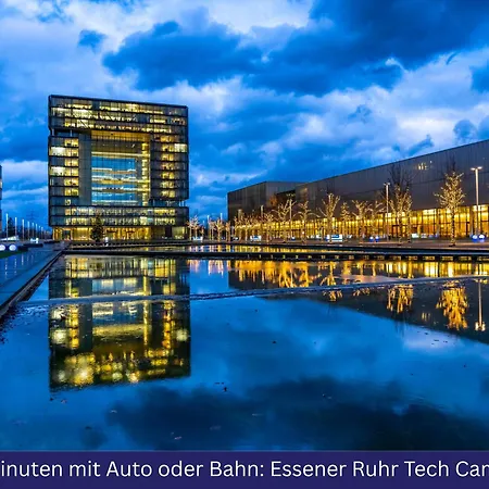 Modern Und Ruhig, Mit Garage & Ps4, Nahe Messe, Rue Und Uniklinik, Voll Ausgestattete Kueche, Bad Mit Dusche Und Badewanne Lägenhet Essen